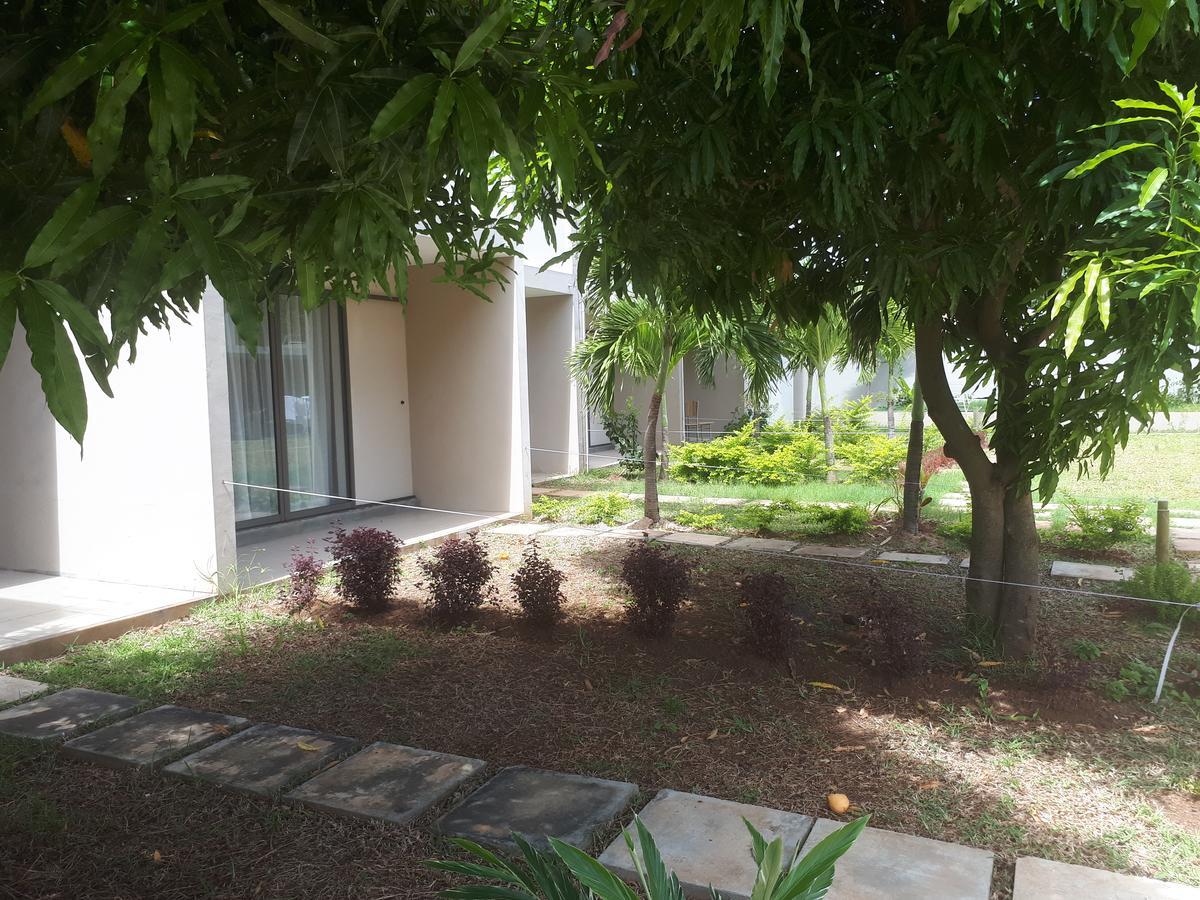 Residence Riva Bella Порт Луи Екстериор снимка