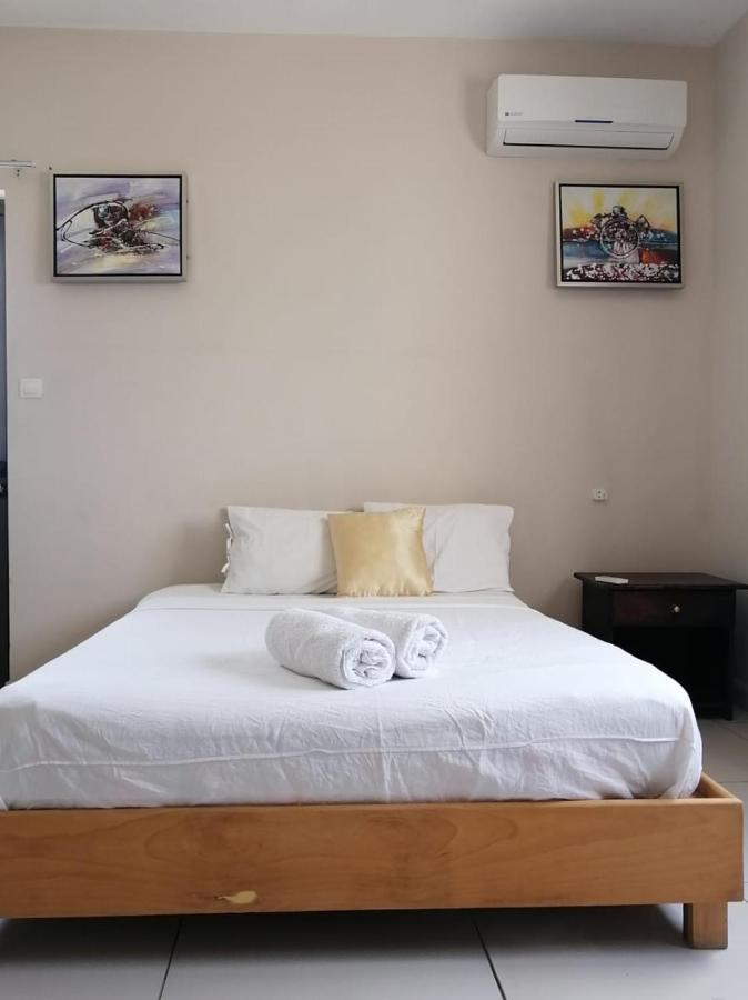 Residence Riva Bella Порт Луи Екстериор снимка