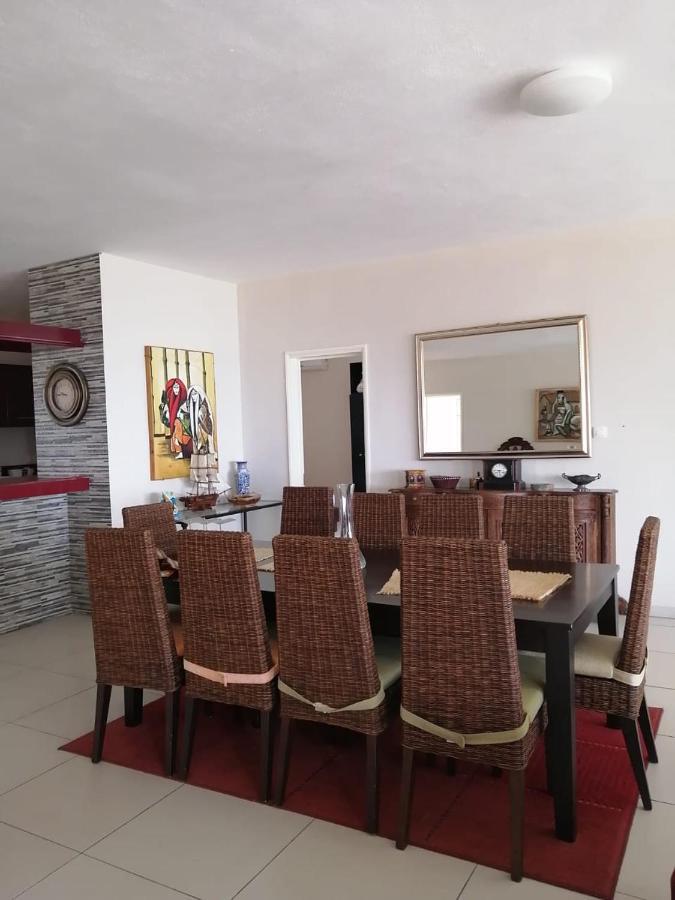 Residence Riva Bella Порт Луи Екстериор снимка